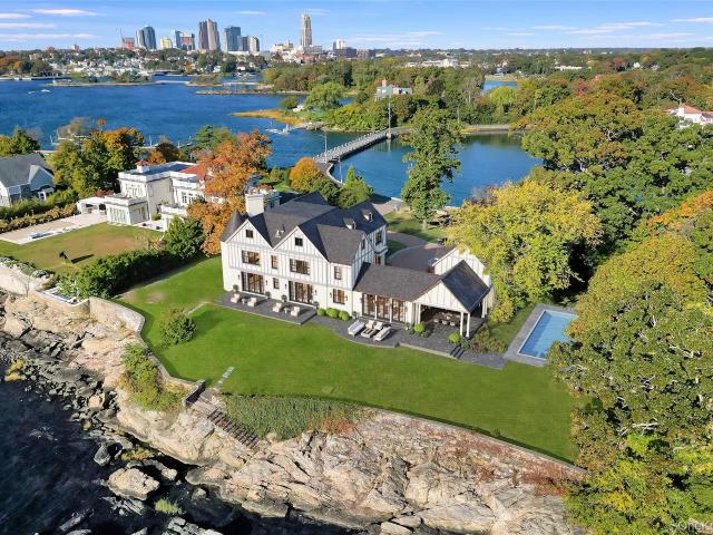 104 Premium Point, Larchmont, NY 10538 | MLS #H6292