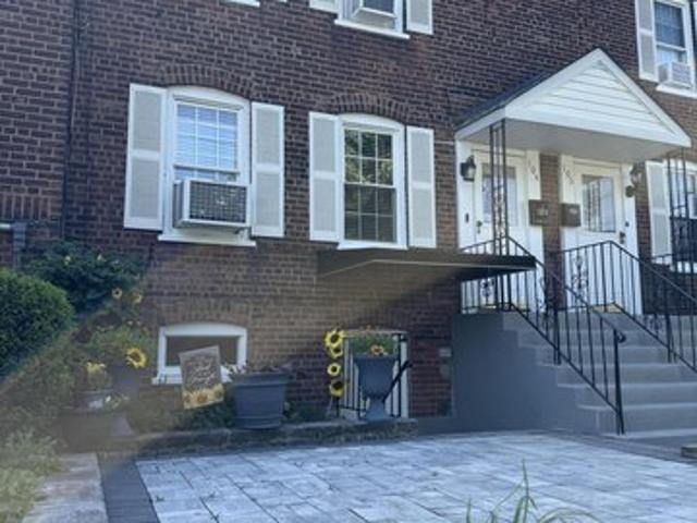 104 Prospect Ave, Staten Island, NY 10301