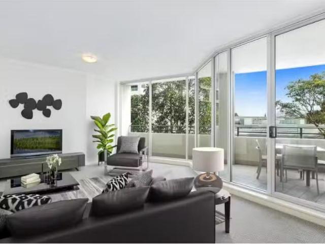 10/4 Rangers Road, Neutral Bay Apartment for rent Listed by A.