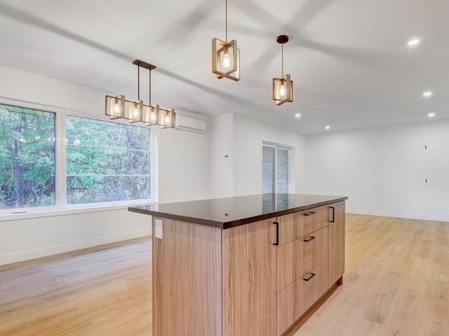 104 Rue des Érables Cowansville, QC J2K
