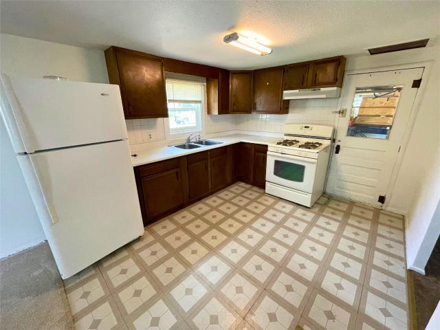 104 W Zickel Street