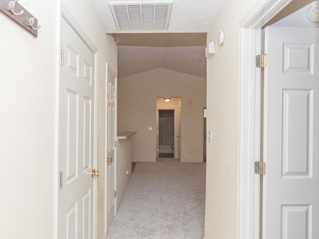 104 W Chopin Way