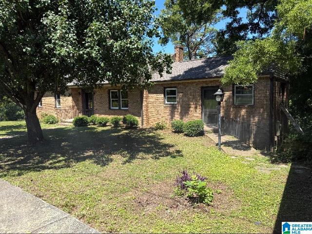 104 W Highland Drive