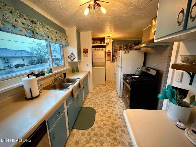 104 W Malta Rd