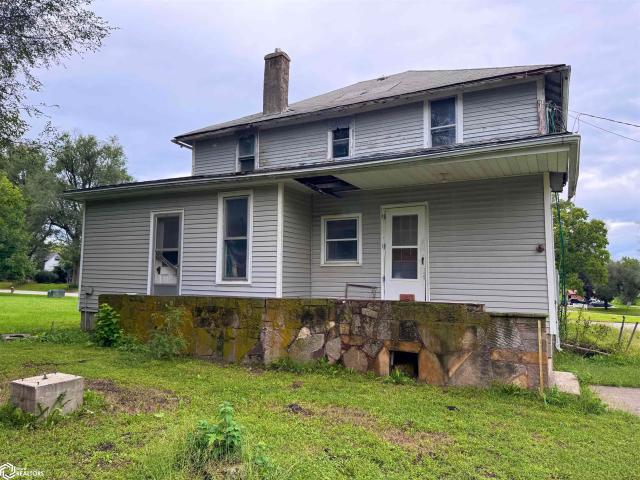 104 W Old Main Street