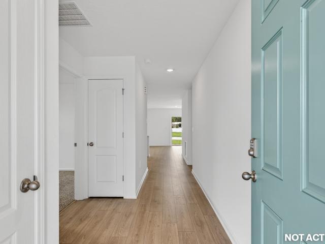 104 Willow Oak Court