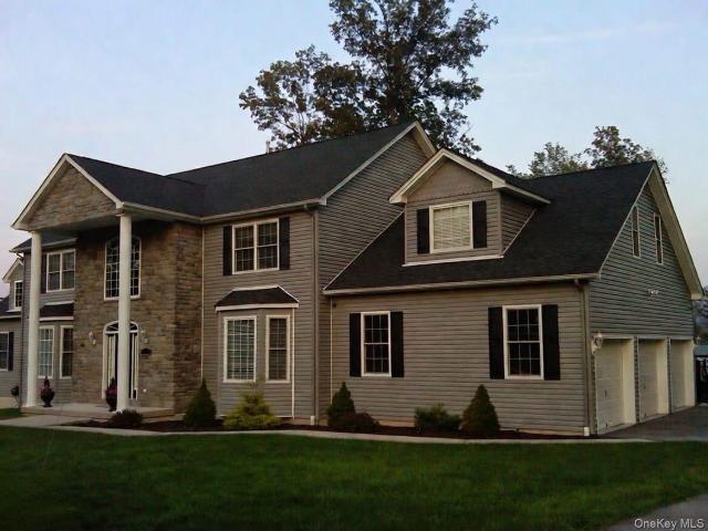 104 Winding Brook Court