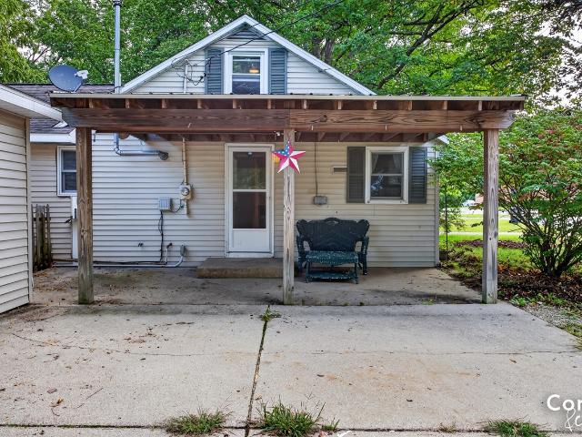 104 Tamarack Street