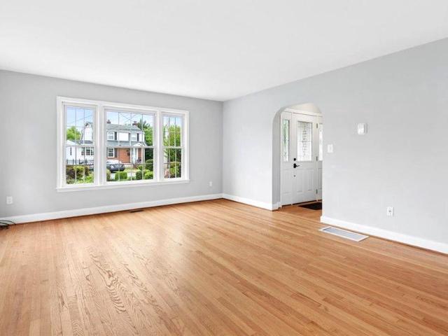 104 Twin Oaks Road