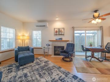 10543 NE Kingston Meadows Circle # 354