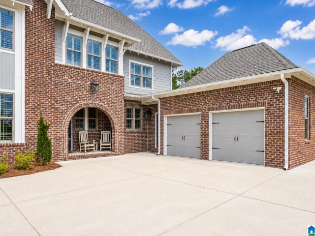 1054 Eagle Nest Circle