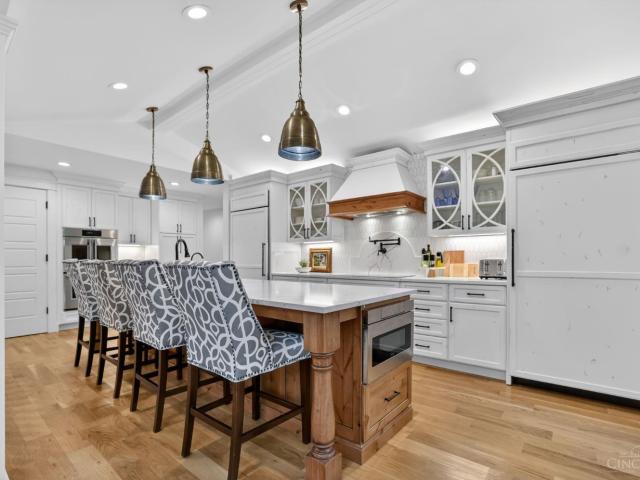 10552 Tanagerhills Drive