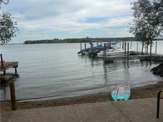 10556 E Bayshore Road 4C