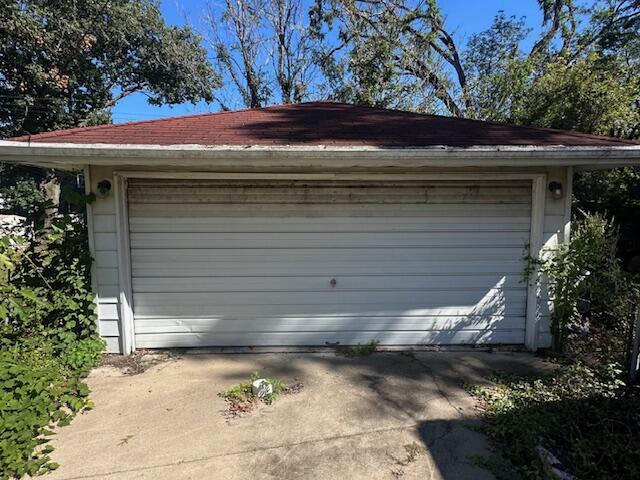 1055 N Vanderburg Street