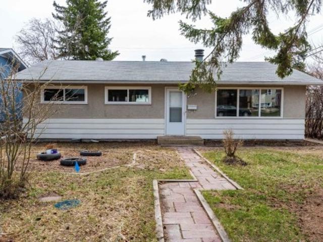 1055 Avenue Nw, Edmonton, AB, T6H 0R6 house for sale | Listing ID E4509 | Royal LePage