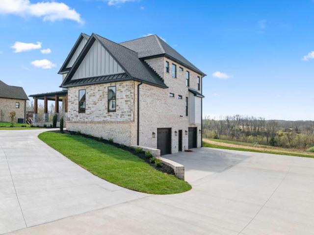 1055 Bravo Lane