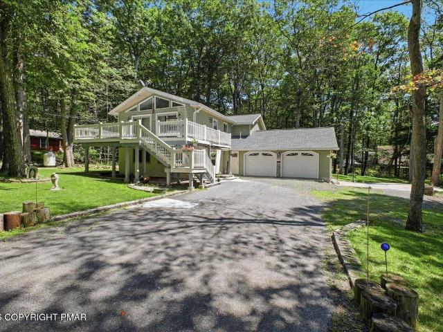 1055 Hunter Drive