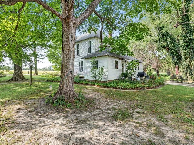 10563 N County Road 800 E