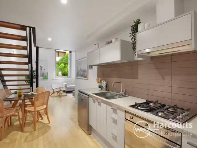 105/61 Mackenzie Street, MELBOURNE, VIC 3000 Apartment for R.