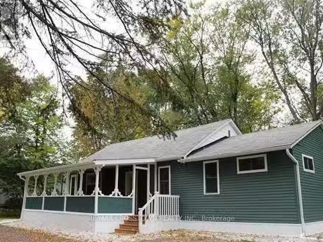 1056 Elm Road, Innisfil, ON, L9S 2E9 house for lease Listin.