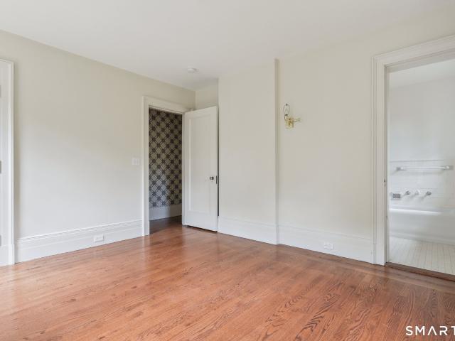 1056 Whitney Ave, Hamden, CT 06517 | MLS #24189
