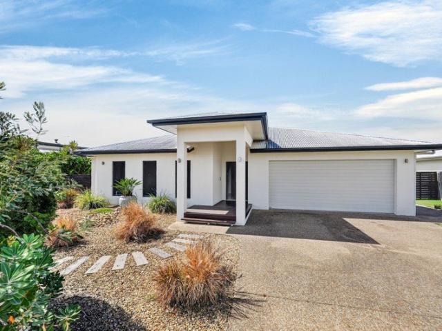 1056sqm, Rumpus + Media + Study + Executive Master and so much more !
