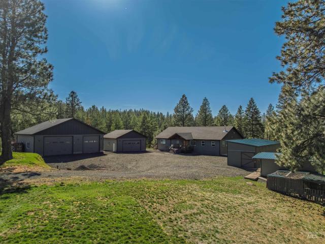 1057 Nicholson Rd