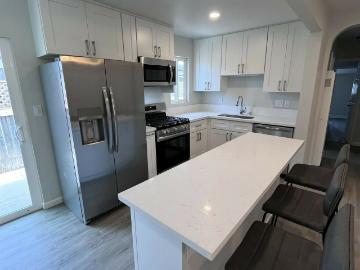 1057 Sumner Ave, El Cajon, US, CA