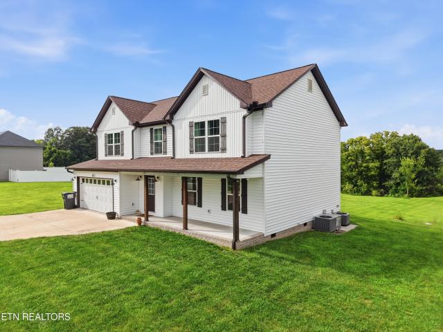 1057 W Cemetery Rd