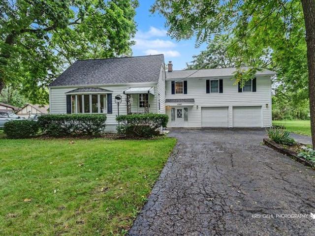 10583 W Woodland Ave, Beach Park, IL 60087