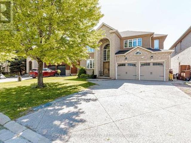 1058 Agram Drive, Oakville, ON, L6H 7L6 house for sale | Listing ID W13679 | Royal LePage