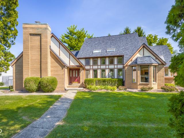 1058 Junco Drive