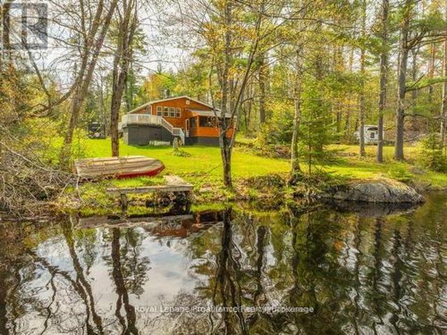 1058 Jacques Bay Road, Addington Highlands, ON, K0H 1K0 house for sale | Listing ID X13166 | Royal LePage