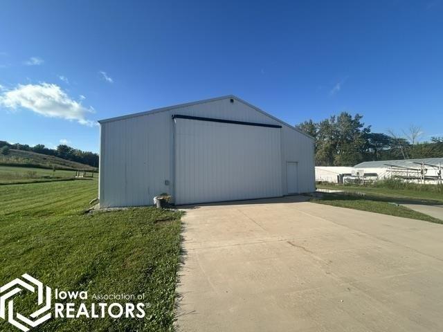 1058 th Ave, Montezuma, IA 50171