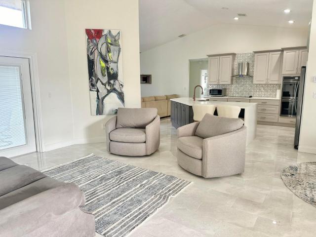 10591 Paso Fino Drive, Wellington, FL