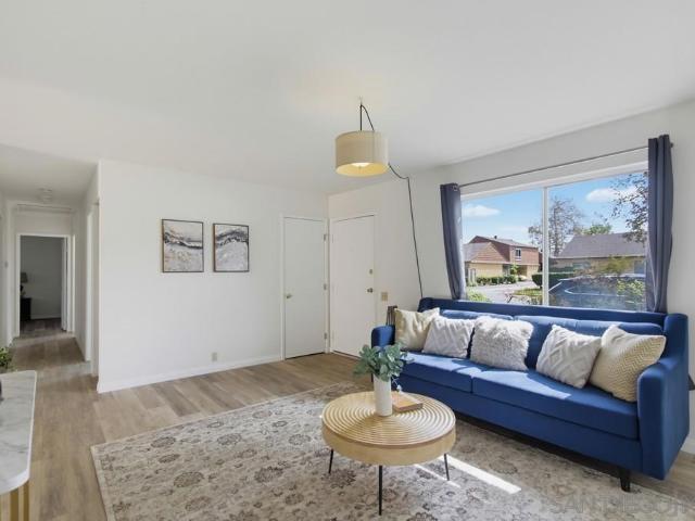 10597 caminito glenellen