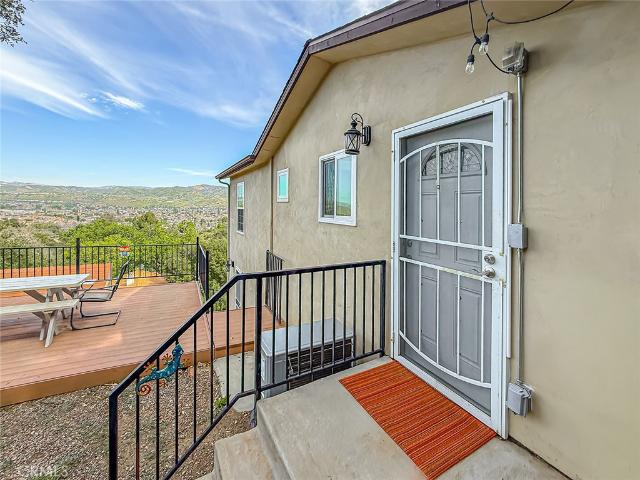 1059 Alta Vista
