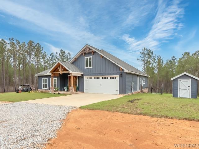 1059 County Road 330 Circle