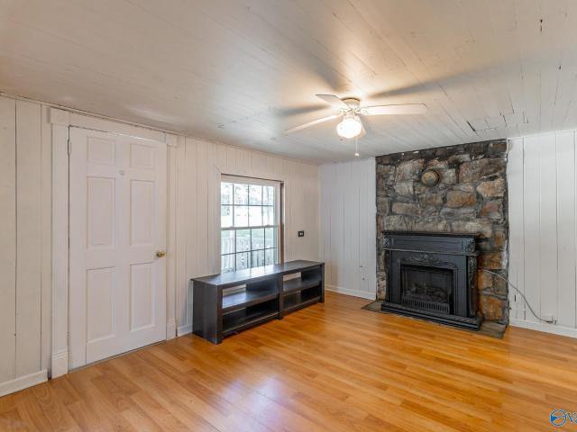 1059 County Road 639