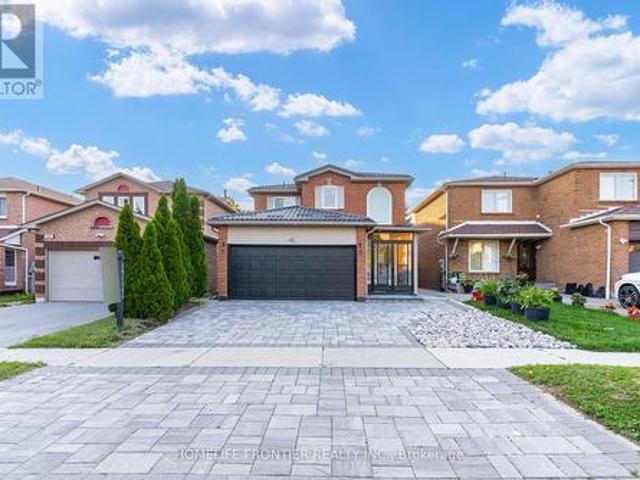1059 Ivandale Drive, Mississauga, ON, L5V 1A9 house for sale | Listing ID W13606 | Royal LePage