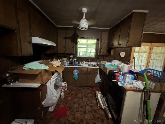 1059 S Highway 123
