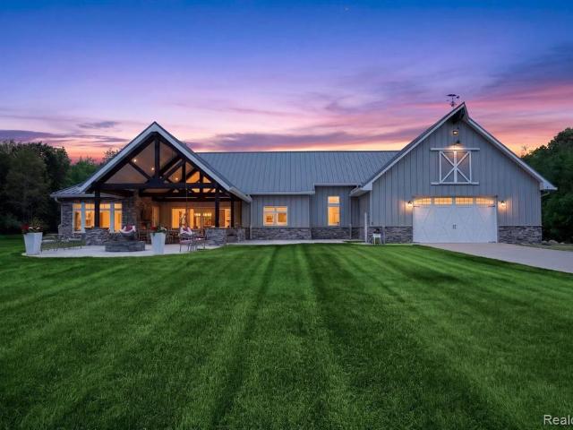 10500 W Grand River Road