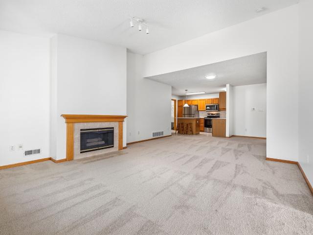 10500 Meredith Drive 6