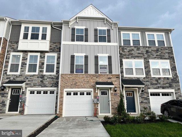 10504 Cobbler Pl, White Plains, MD 20695