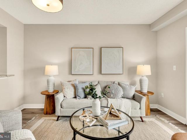 1050 N Taylor Street # 1404