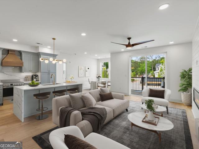 1050 Blair Lane 303