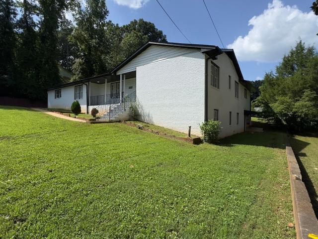 1050 Forest Heights Road
