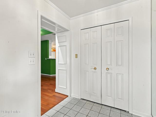 10513 Eagle Pines Ln