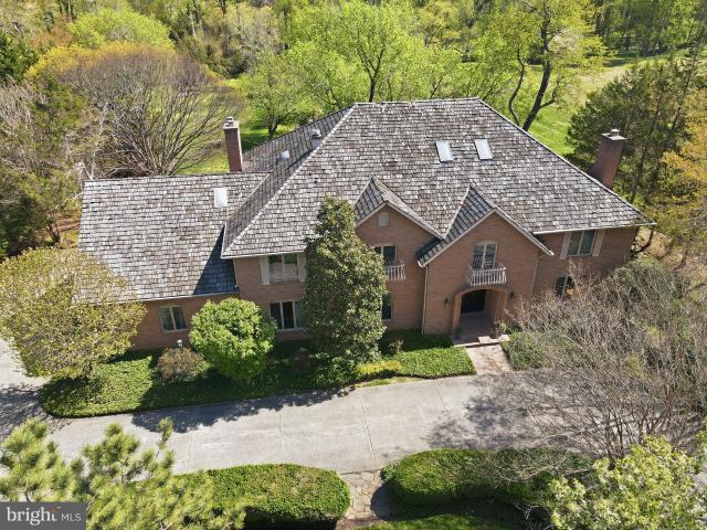 10517 Alloway Dr, Potomac, MD 20854 | MLS #MDMC2213