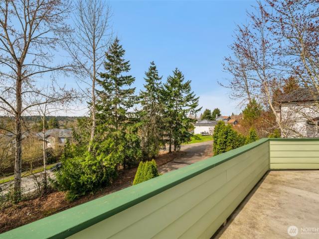 10518 th Ave NE, Redmond, WA 98052 | MLS #2564